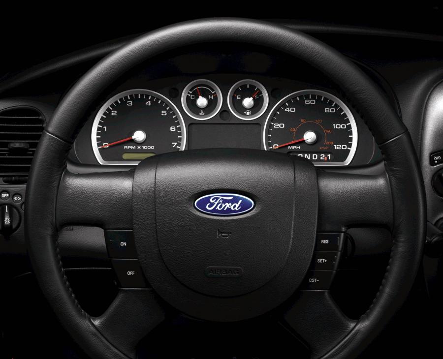  Ford Ranger STX 2005 года  (фото 2 из 4)